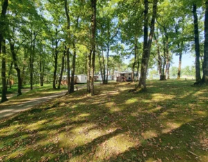 Emplacement pour tente (2)